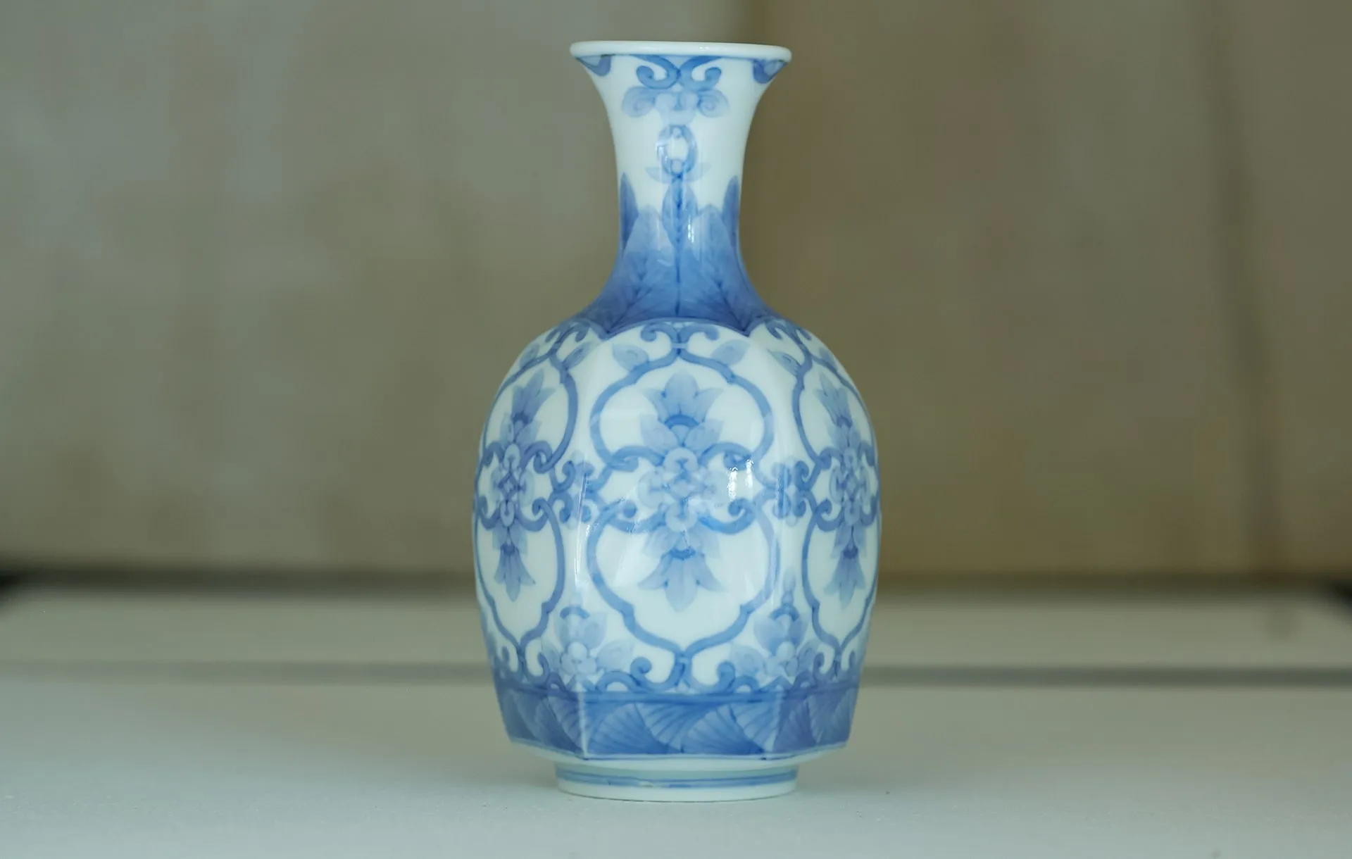 白磁・染付 舛田直子 菅ノ谷窯(すがのたにがま)